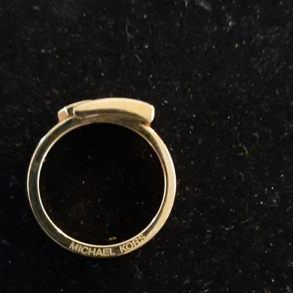 Michael Kors belt buckle ring - Picture 2 of 5